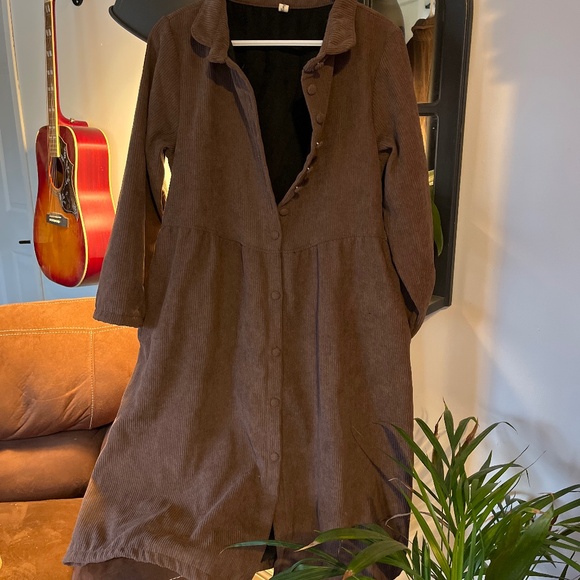 Beautiful fall coat - Picture 1 of 4